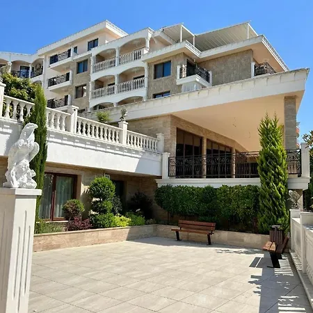 Valencia Gardens - Private - Bsr *